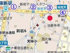 東新宿駅から抜弁天交差点までの地図