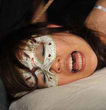 人妻 素人女性の秘密体験 9